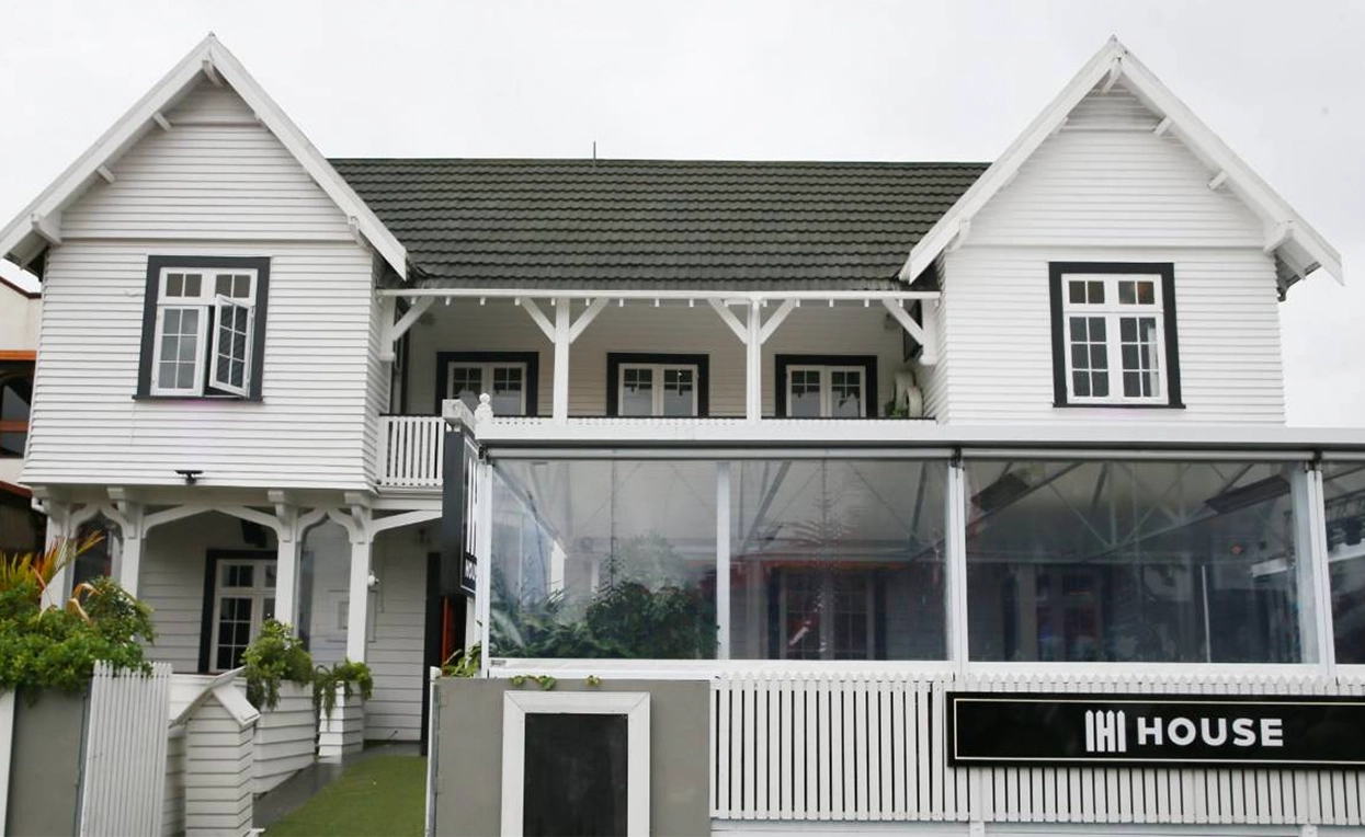 House on Hood - Review